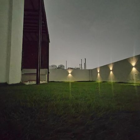 Hotel Enchanted The Roof Rekha, With Private Trace Garden Nueva Delhi Exterior foto